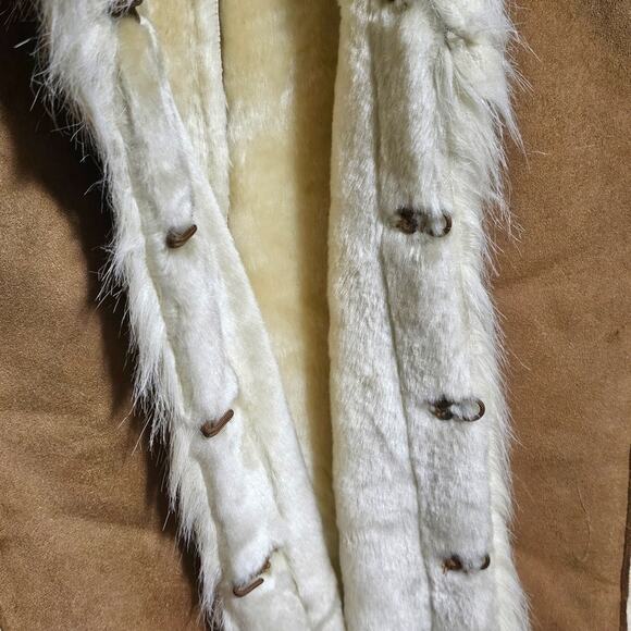 Midnight Velvet Faux Fur and Suede Vest Size 1X - Picture 3 of 8